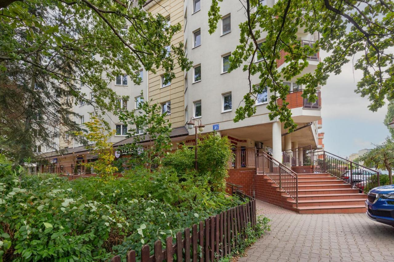 Cozy Apartment With Parking In Warsaw Ursus By Noclegi Renters Exterior photo